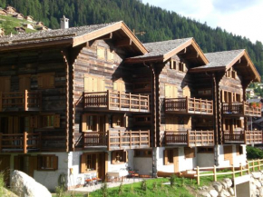 Гостиница Apartments Vieux Chalet  Аннифирз